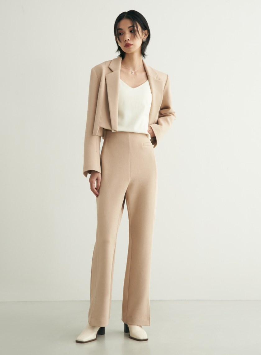 不對稱剪裁短版西裝外套